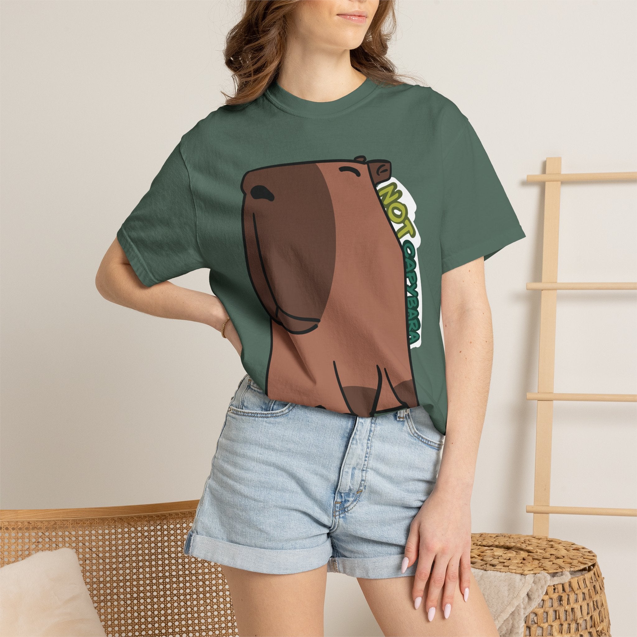 T-shirt Capybara — T-shirt unisexe mignon de dessin animé "Pas un Capybara"