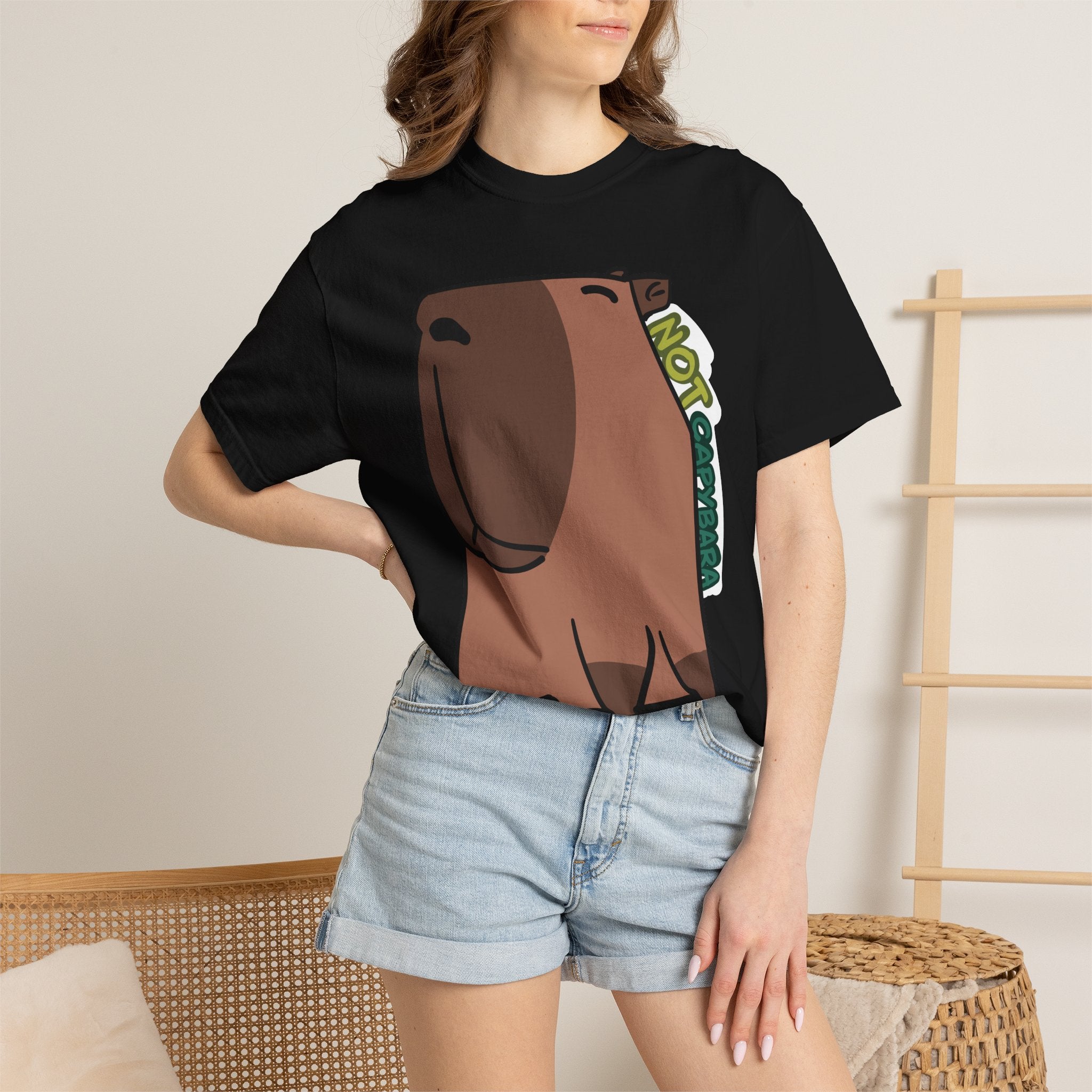 T-shirt Capybara — T-shirt unisexe mignon de dessin animé "Pas un Capybara"